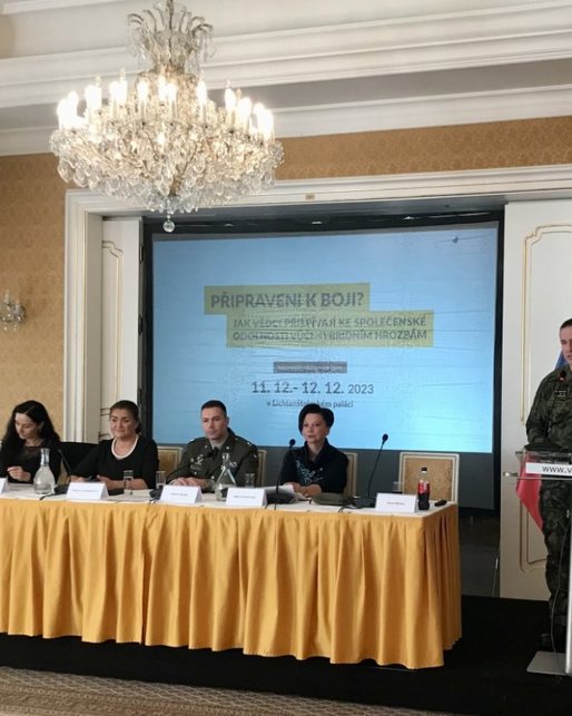 Panel konference Připraveni k boji? v Lichtenštejnském paláci, prosinec 2023